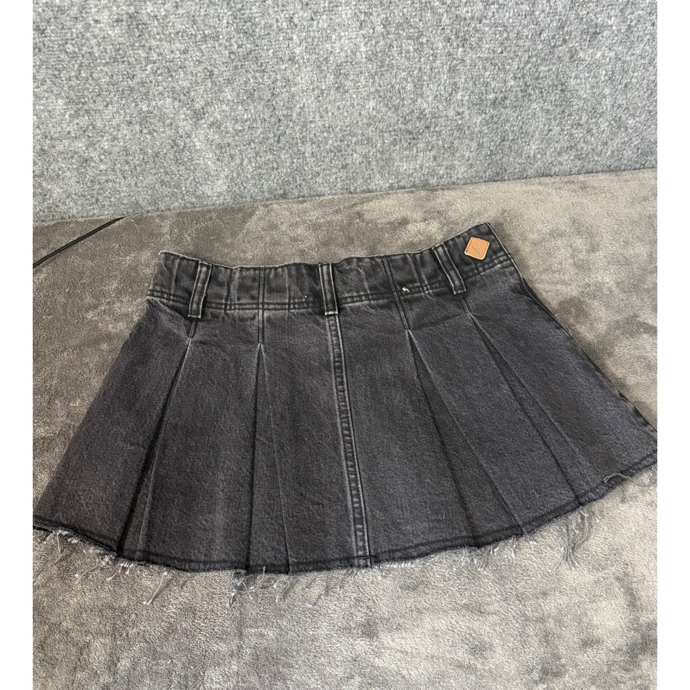 Abrand Jeans Pleated Denim Mini Skirt Womens 25 Washed Black Raw Hem A Skirt